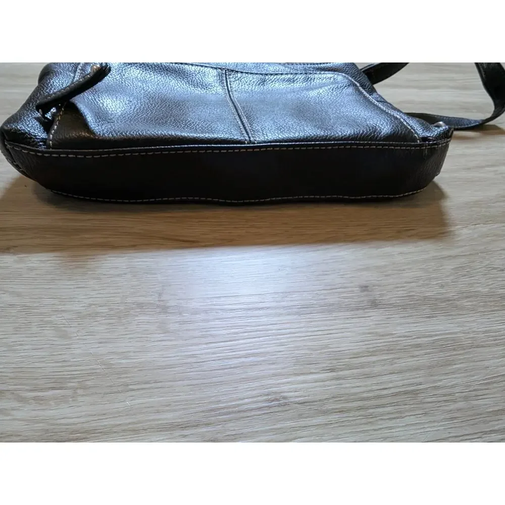 Tignanello Black Pebbled Leather Convertible Shoulder Crossbody Bag Organizer